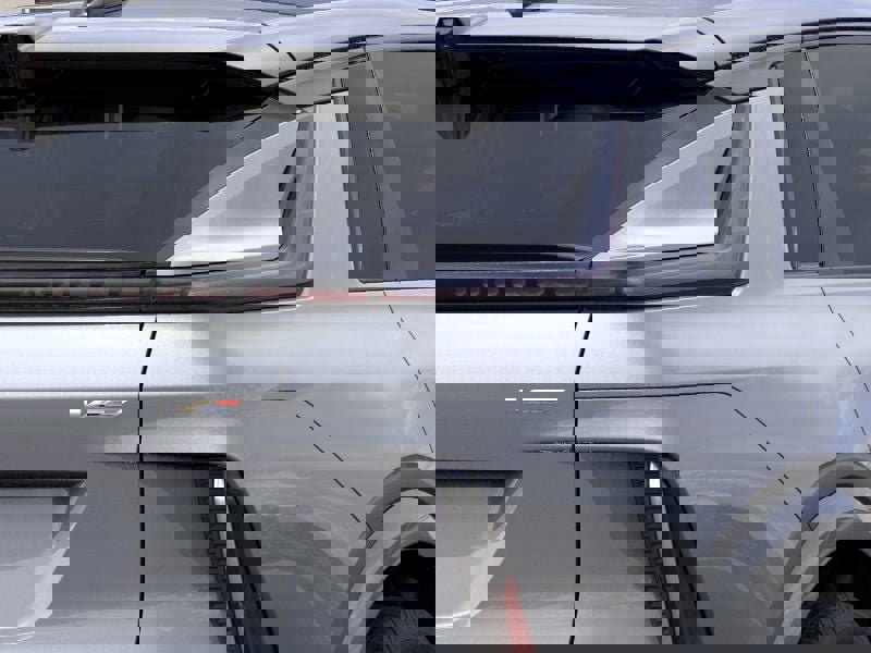 New 2026 Cadillac Lyriq V image 33