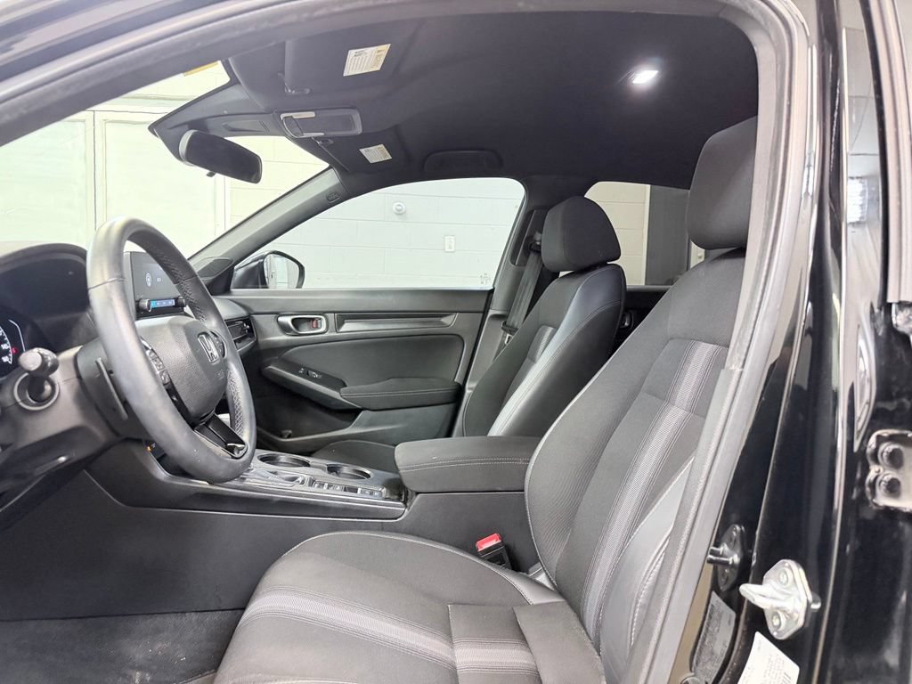 Used 2023 Honda Civic Sport image 13