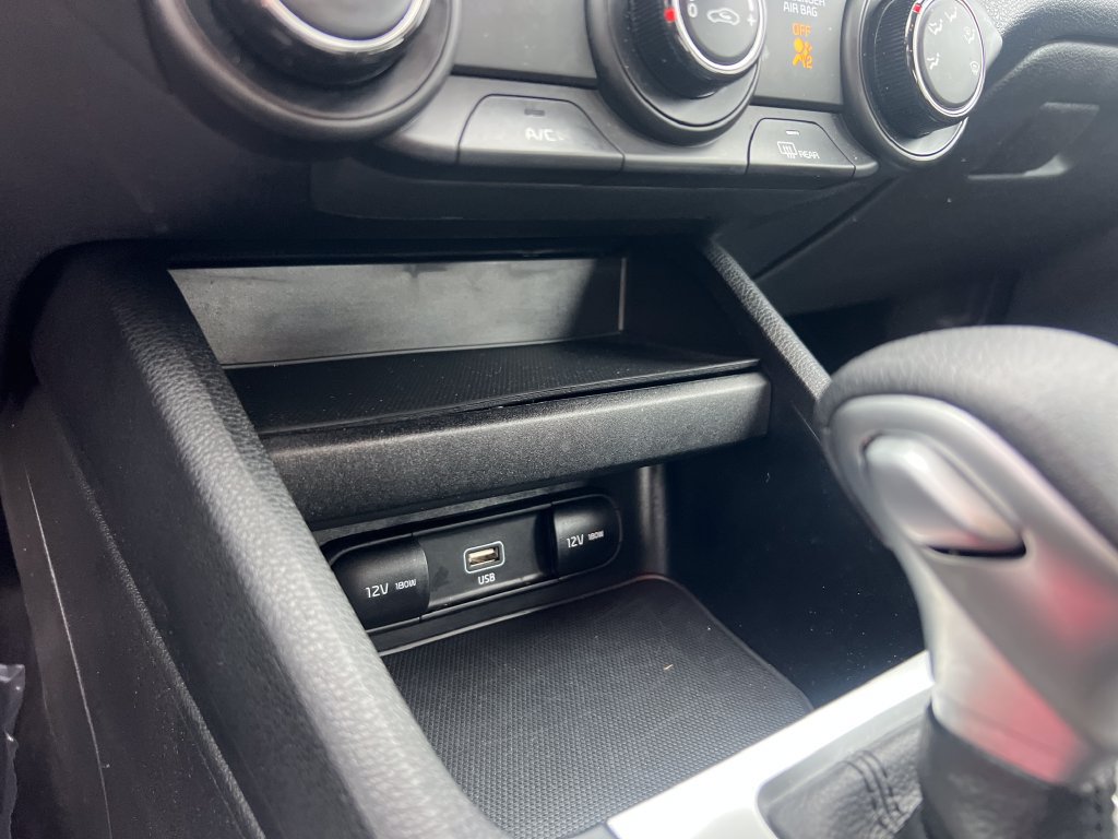 Certified 2023 Kia Forte LXS w/ LXS Technology Package FWD image 21
