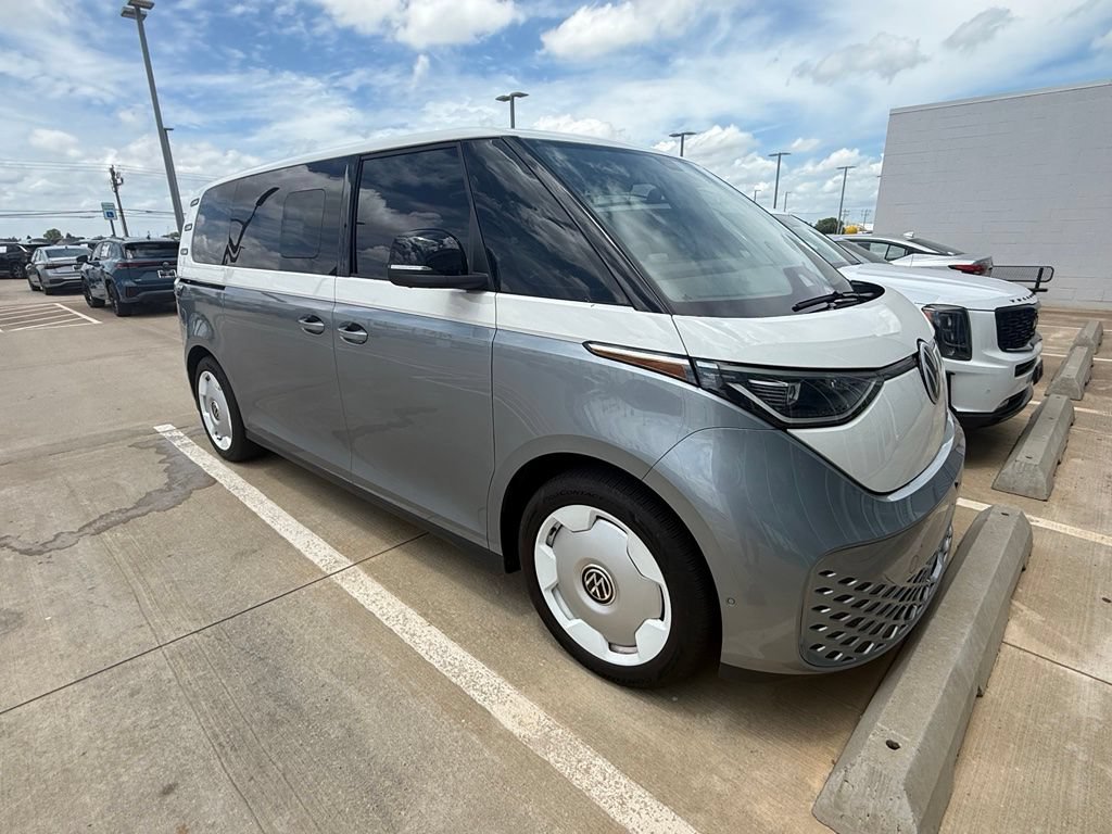 Certified 2025 Volkswagen ID. Buzz 1st Edition RWD image 1