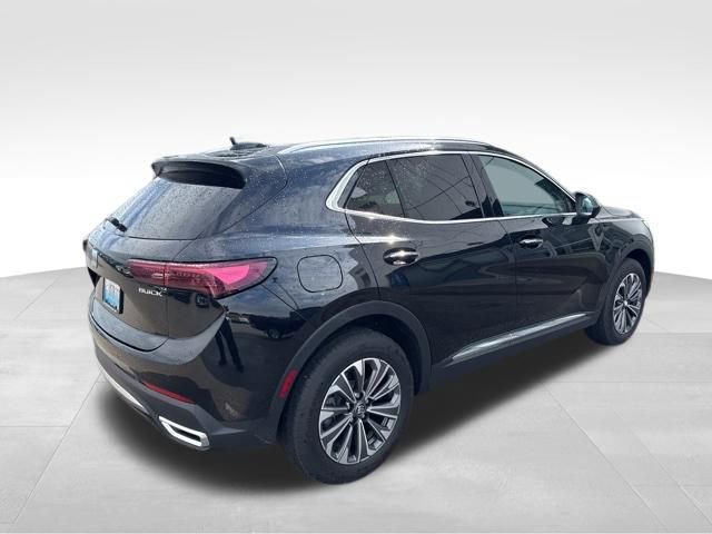 Used 2024 Buick Envision Preferred image 4