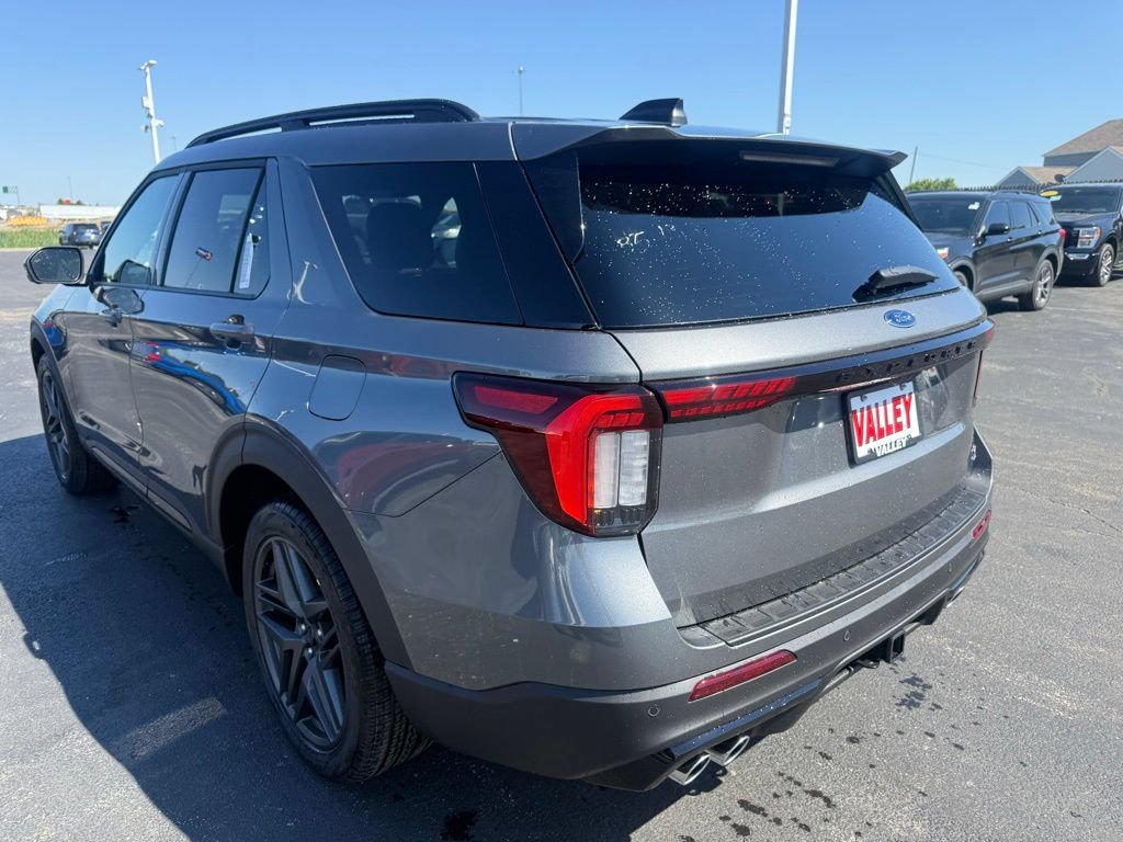 New 2026 Ford Explorer ST w/ Sun And Sound Package AWD/4WD image 5