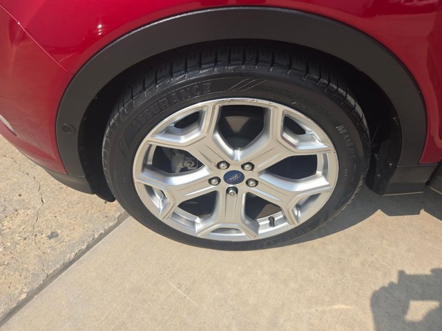 Used 2019 Ford Escape Titanium FWD image 25