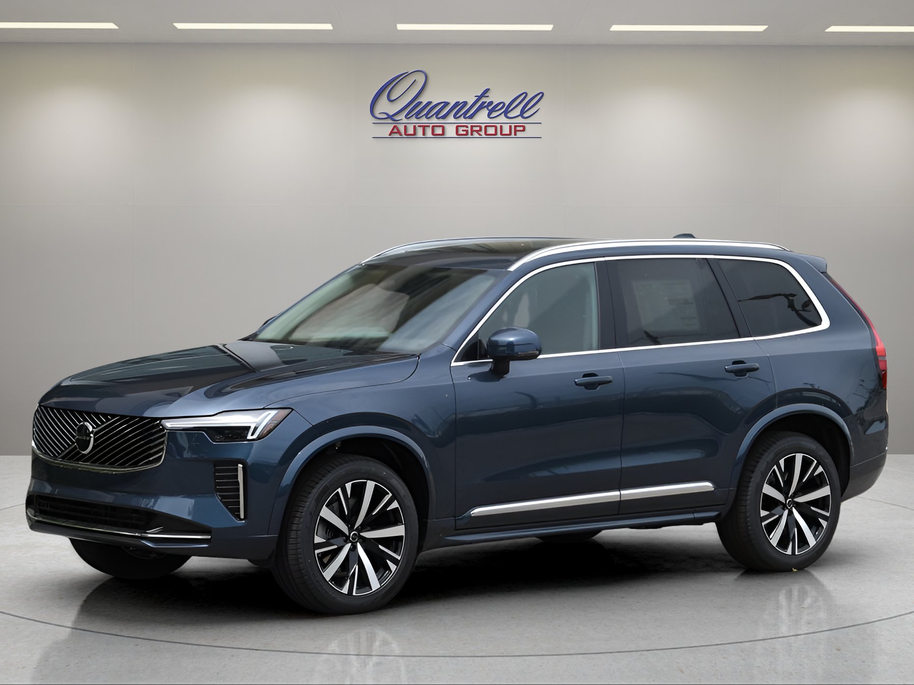 Used 2026 Volvo XC90 B5 Core w/ Protection Package Premier AWD/4WD image 8