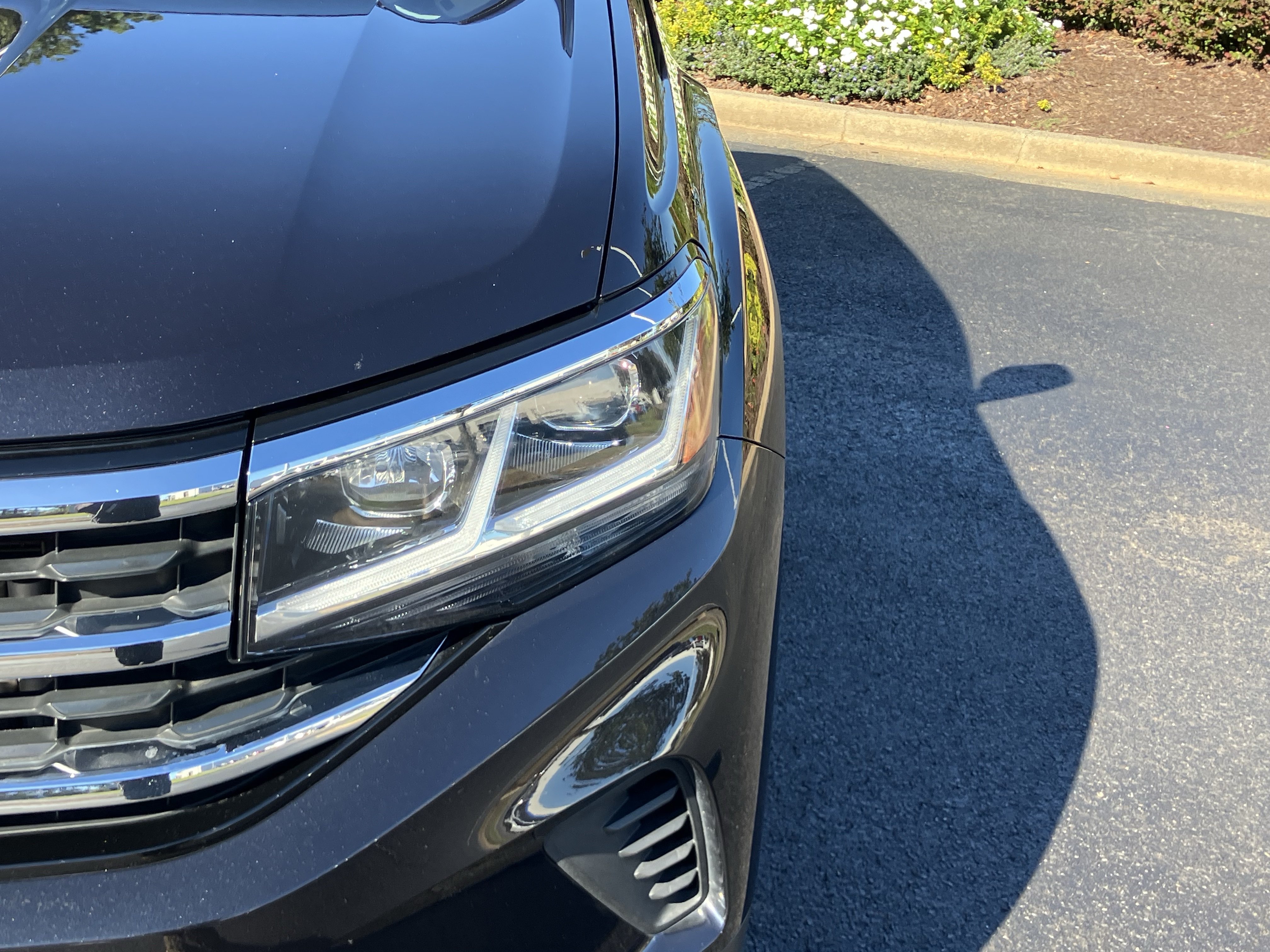 Used 2023 Volkswagen Atlas Cross Sport SE FWD image 5