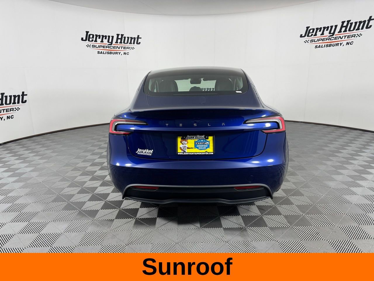 Used 2024 Tesla Model 3 Standard Range RWD image 7