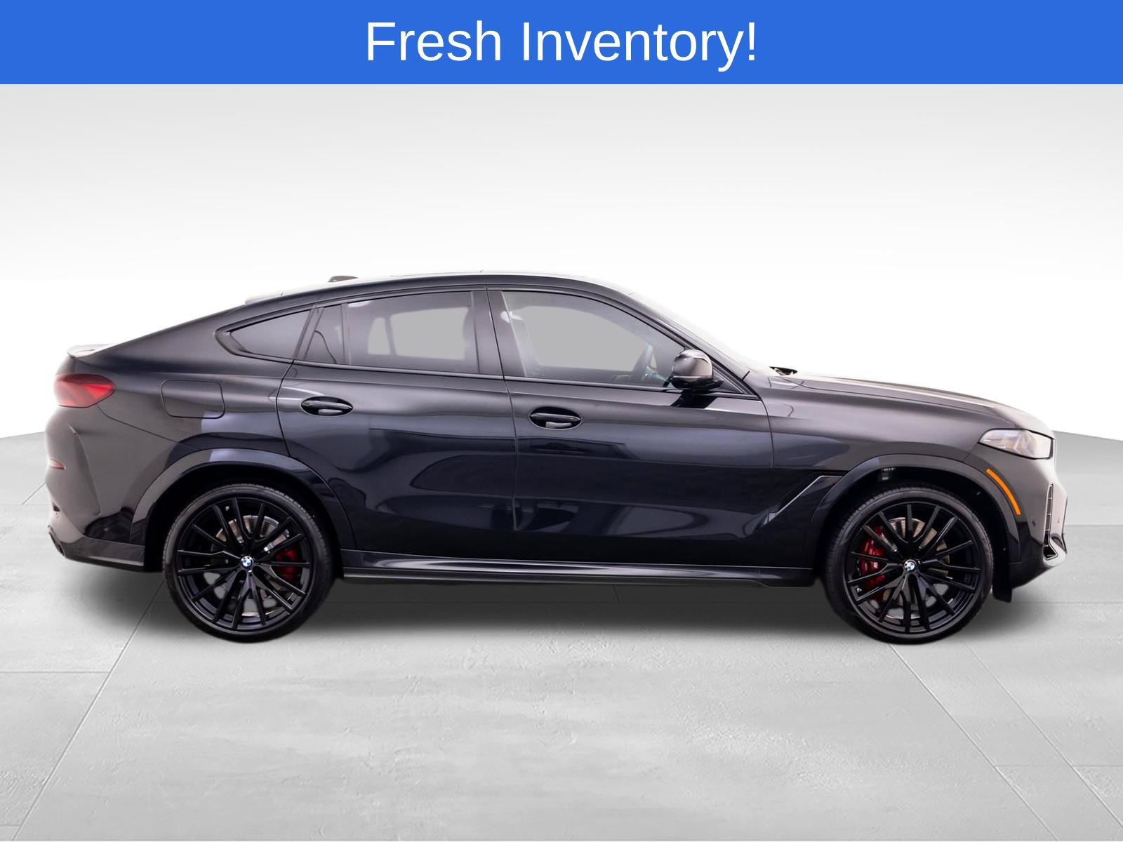 Certified 2026 BMW X6 M60i w/ Climate Comfort Package AWD/4WD image 6