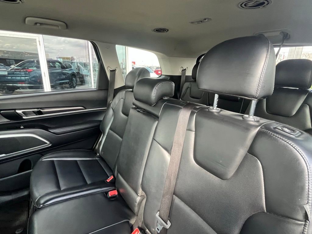 Used 2024 Kia Telluride LX image 24
