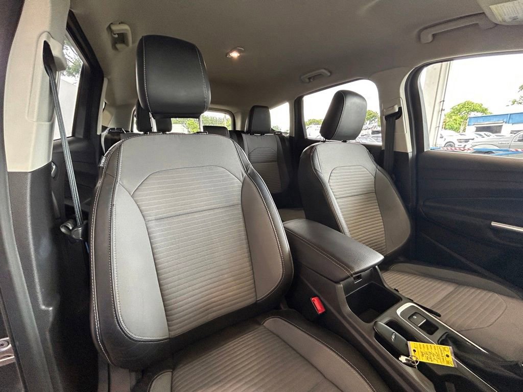 Used 2019 Ford Escape SE AWD/4WD image 28