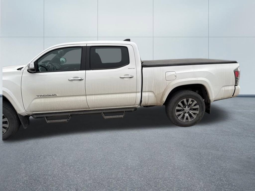 Used 2021 Toyota Tacoma Limited image 7