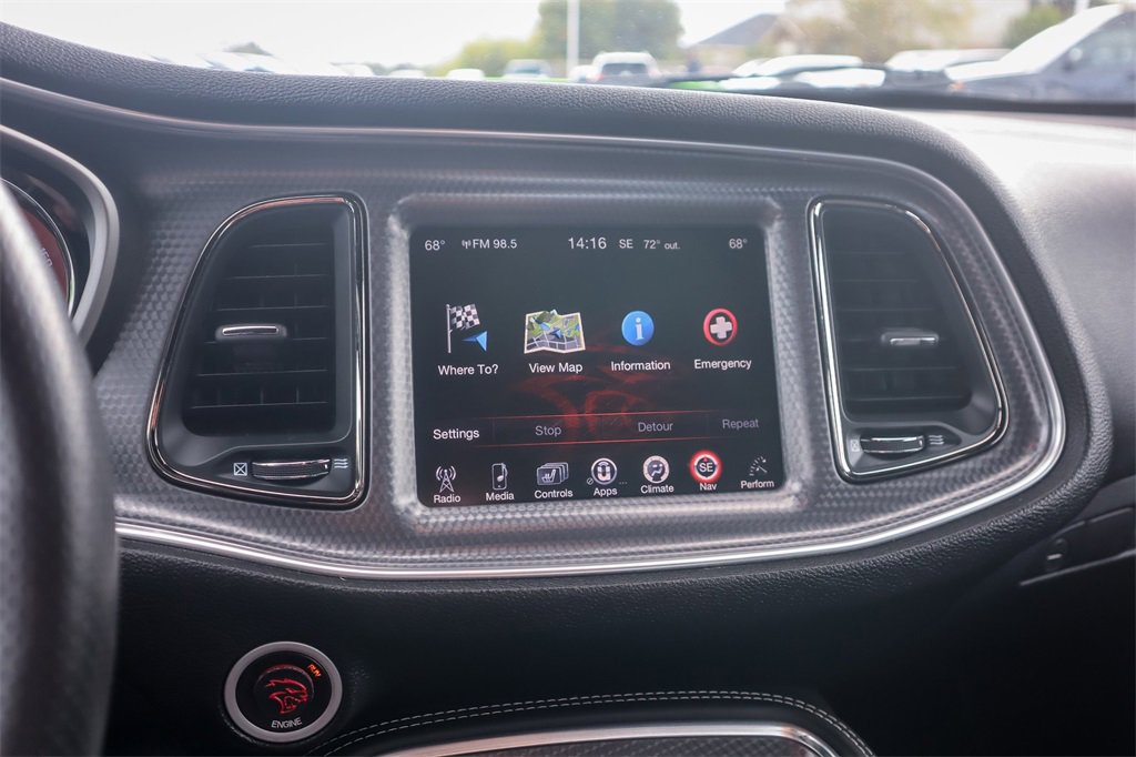 Used 2015 Dodge Challenger SRT Hellcat image 16