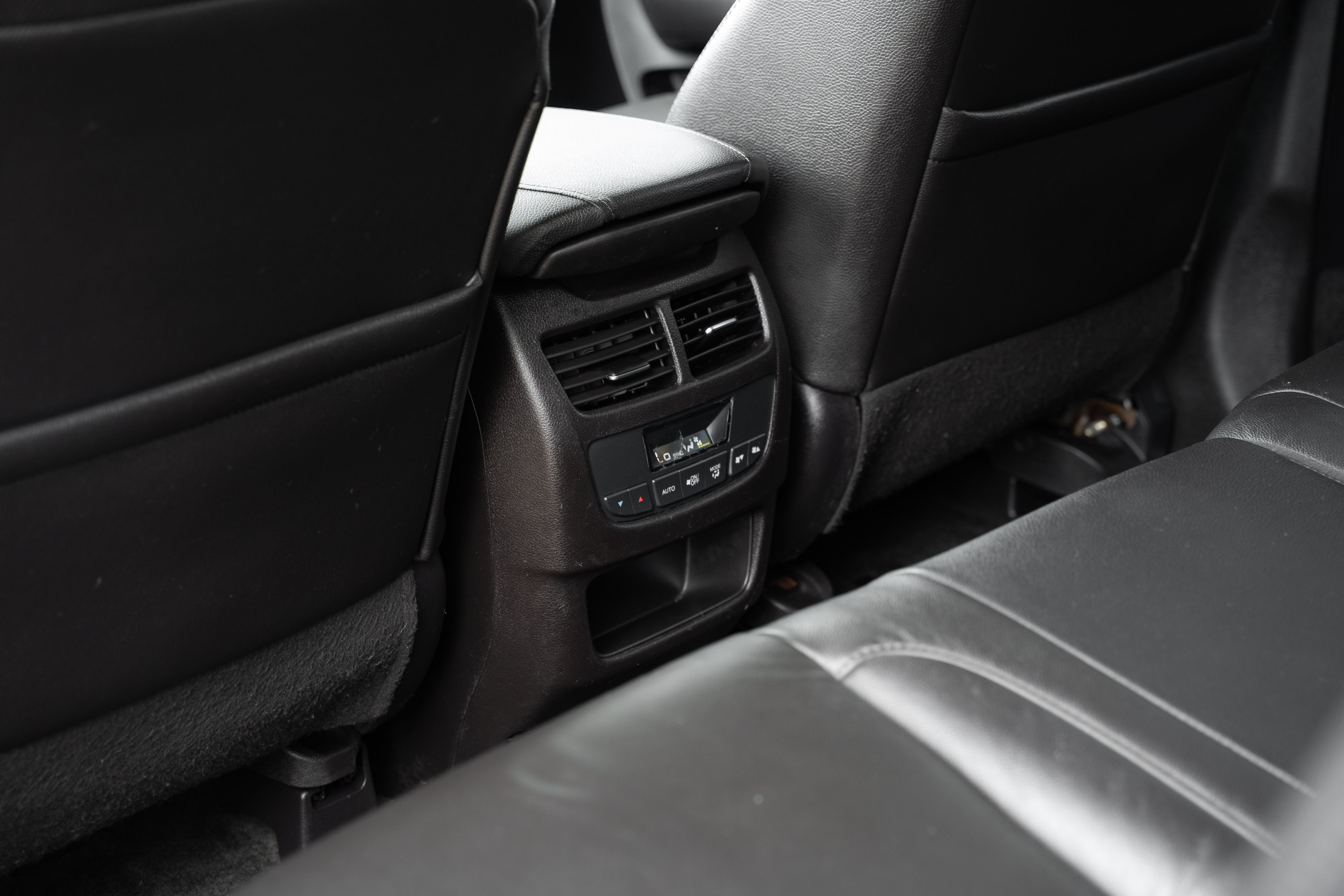 Used 2014 Acura MDX SH-AWD image 21