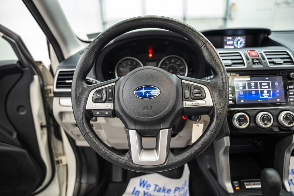 Used 2017 Subaru Forester 2.5i Premium w/ All-Weather Package AWD/4WD image 27