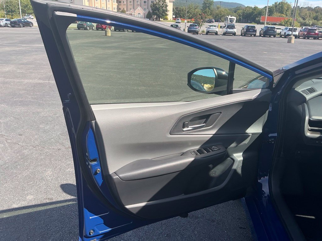 Certified 2024 Toyota Prius XLE FWD image 14