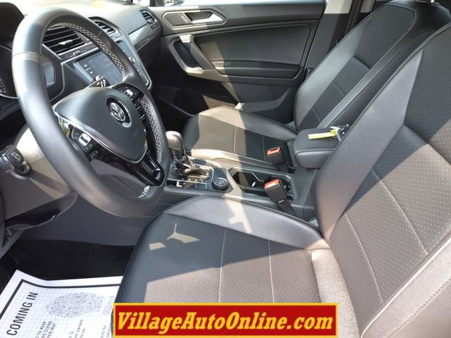 Used 2021 Volkswagen Tiguan SE image 20