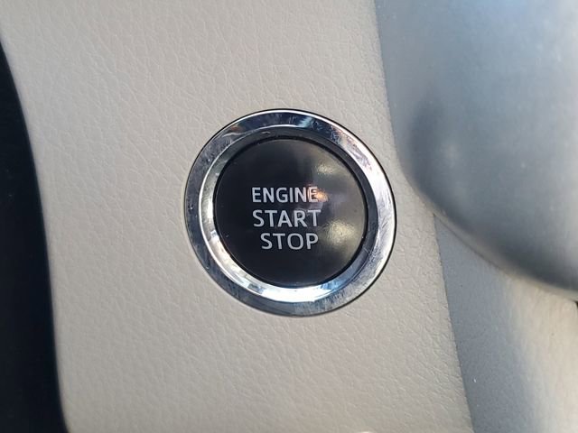 Used 2018 Toyota Highlander XLE image 29