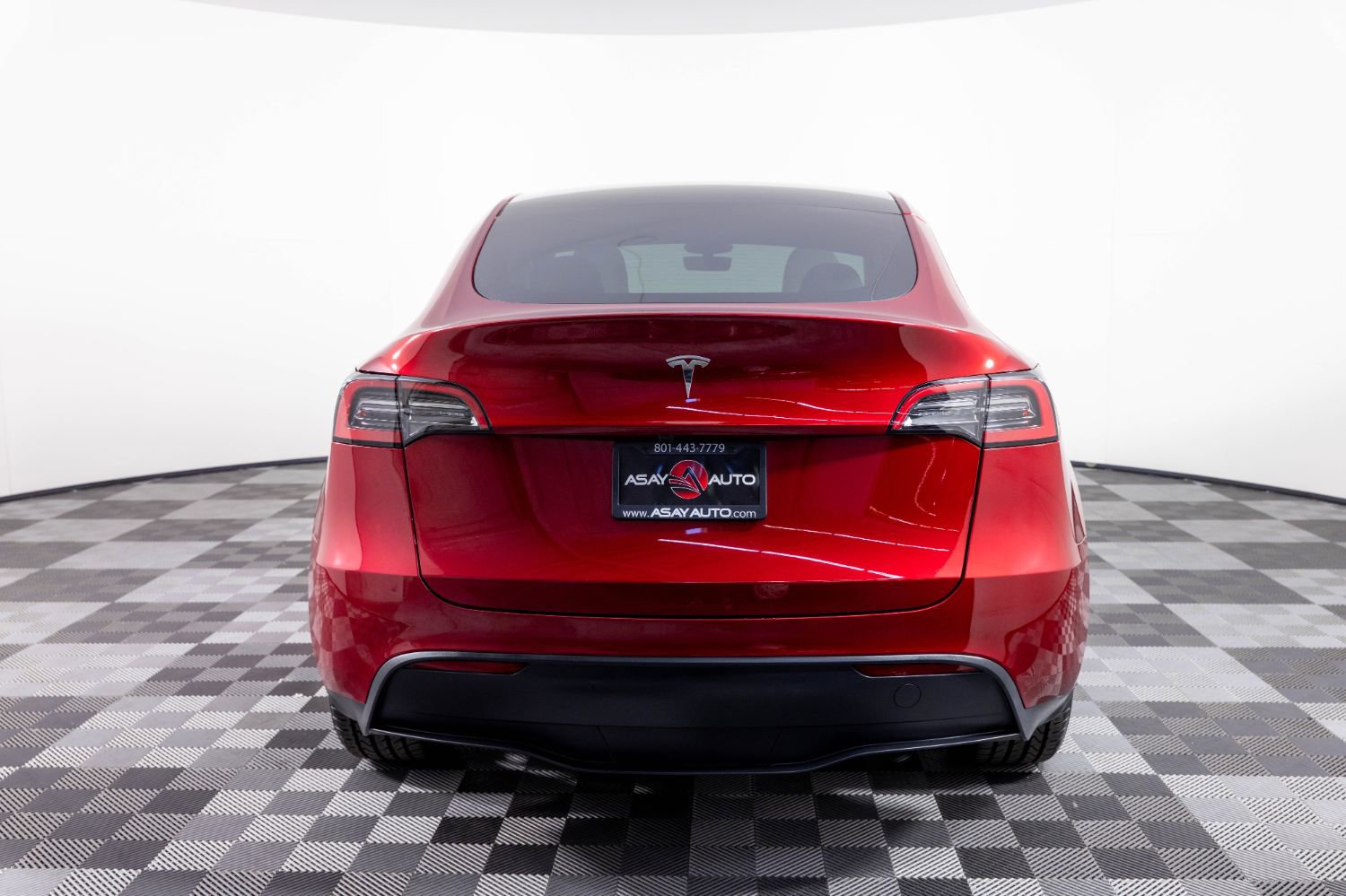 Used 2024 Tesla Model Y Long Range image 6