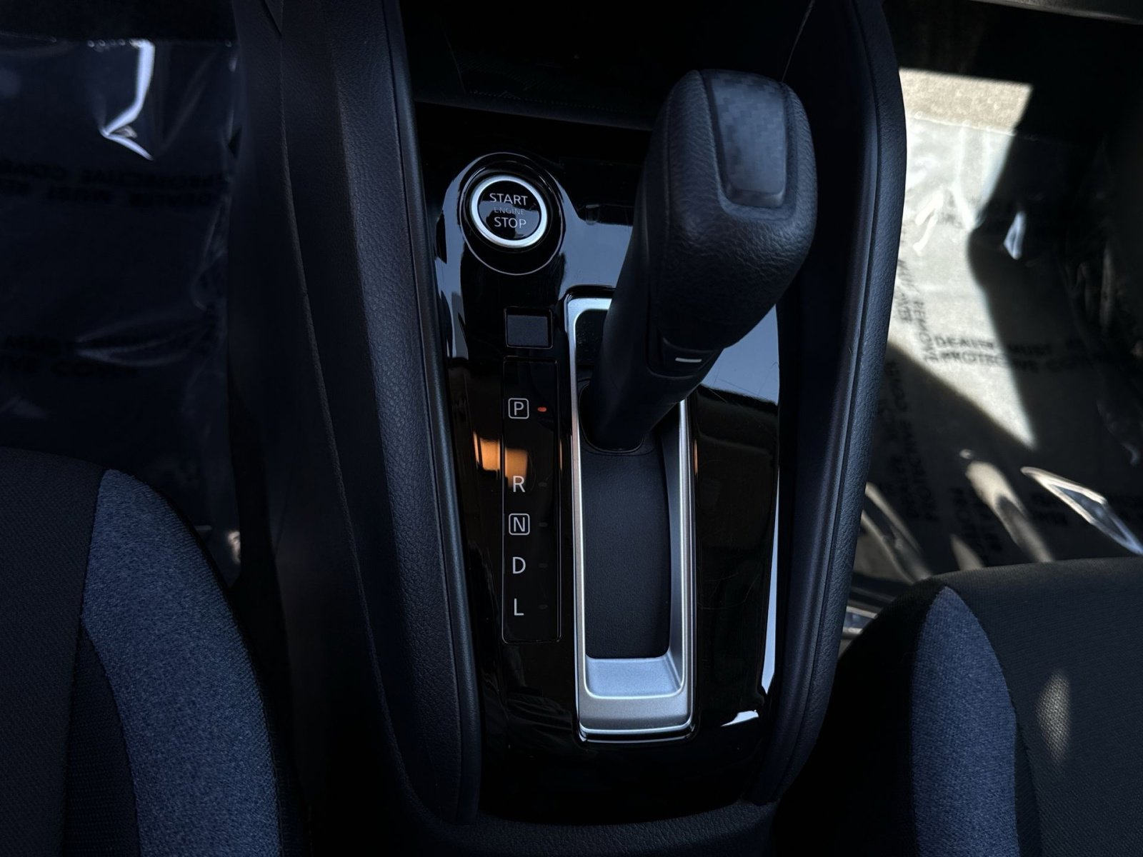 Used 2025 Nissan Versa SV image 21