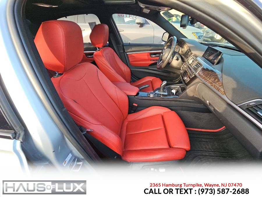 Used 2017 BMW 340i xDrive Sedan w/ Premium Package Enhanced AWD/4WD image 6