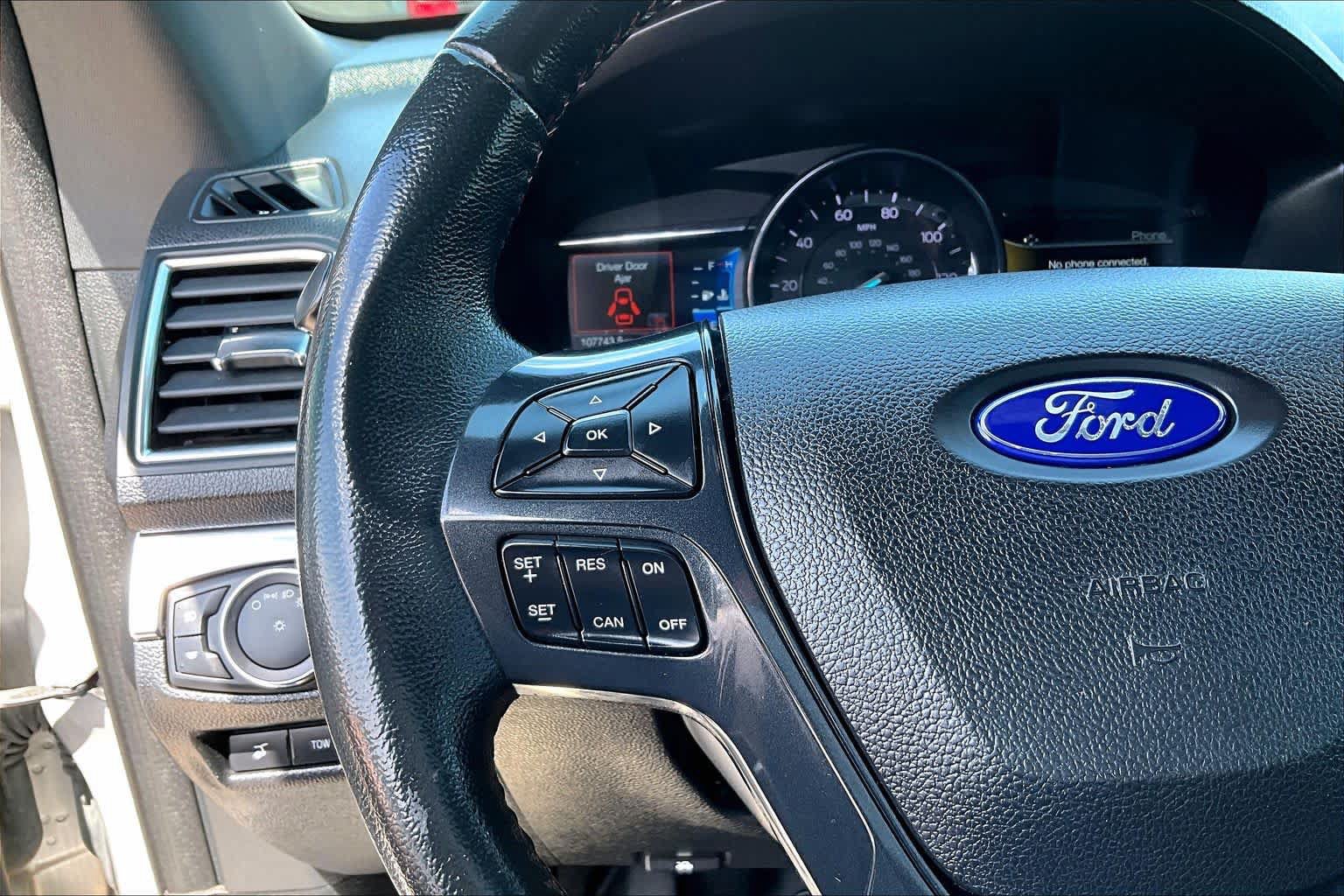 Used 2018 Ford Explorer Sport AWD/4WD image 24