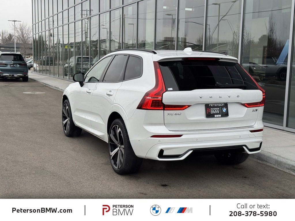 Used 2024 Volvo XC60 B5 Ultimate w/ Protection Package Premier image 4