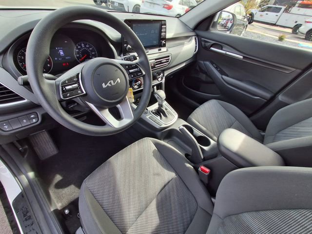 Used 2023 Kia Seltos LX AWD/4WD image 18