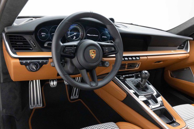 Used 2023 Porsche 911 Sport Classic image 2
