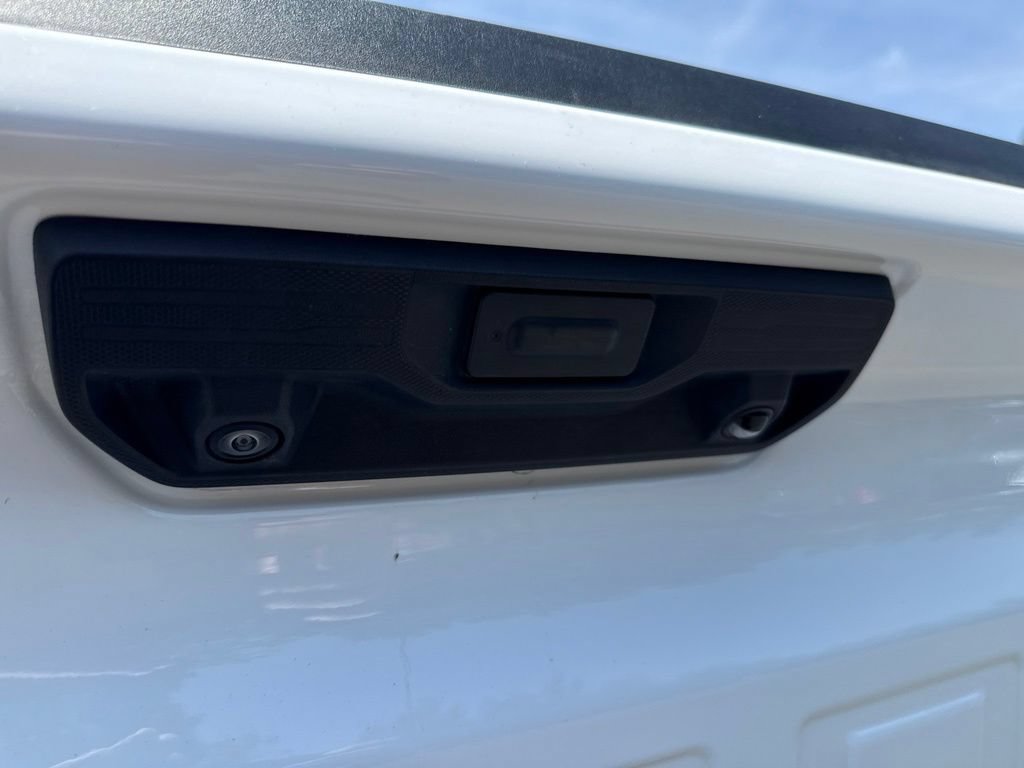 Used 2025 Chevrolet Silverado 1500 LTZ w/ LTZ Premium Package AWD/4WD image 49