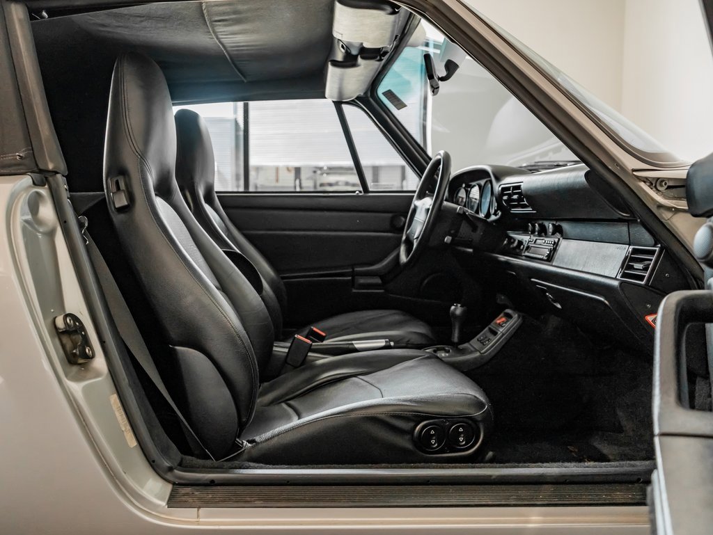 Used 1997 Porsche 911 Carrera image 22