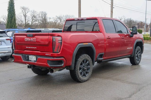 Used 2024 GMC Sierra 2500 AT4 w/ AT4 Premium Plus Package image 3