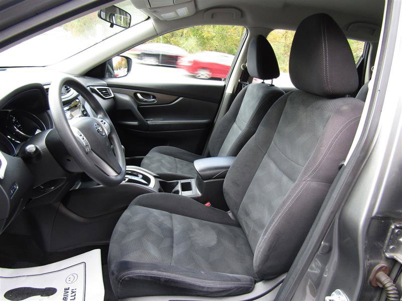 Used 2016 Nissan Rogue S image 12