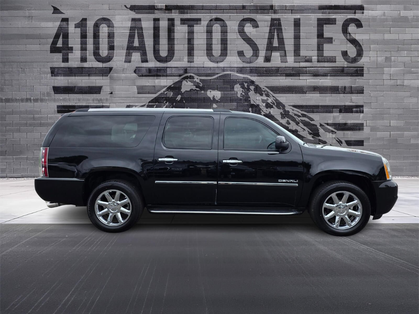 Used 2013 GMC Yukon XL Denali AWD/4WD image 2