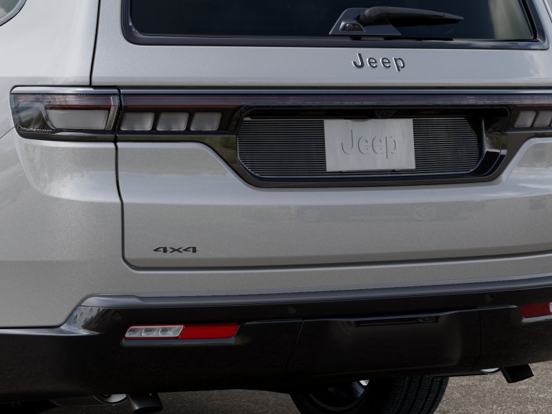 New 2026 Jeep Grand Wagoneer L Summit AWD/4WD image 14