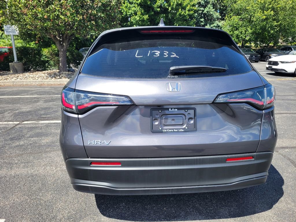New 2026 Honda HR-V LX image 4