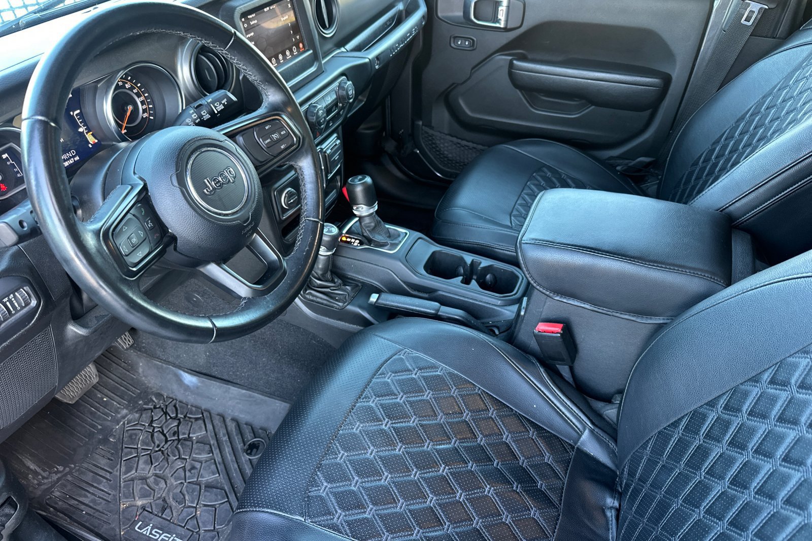 Used 2021 Jeep Wrangler Unlimited Sport AWD/4WD image 10