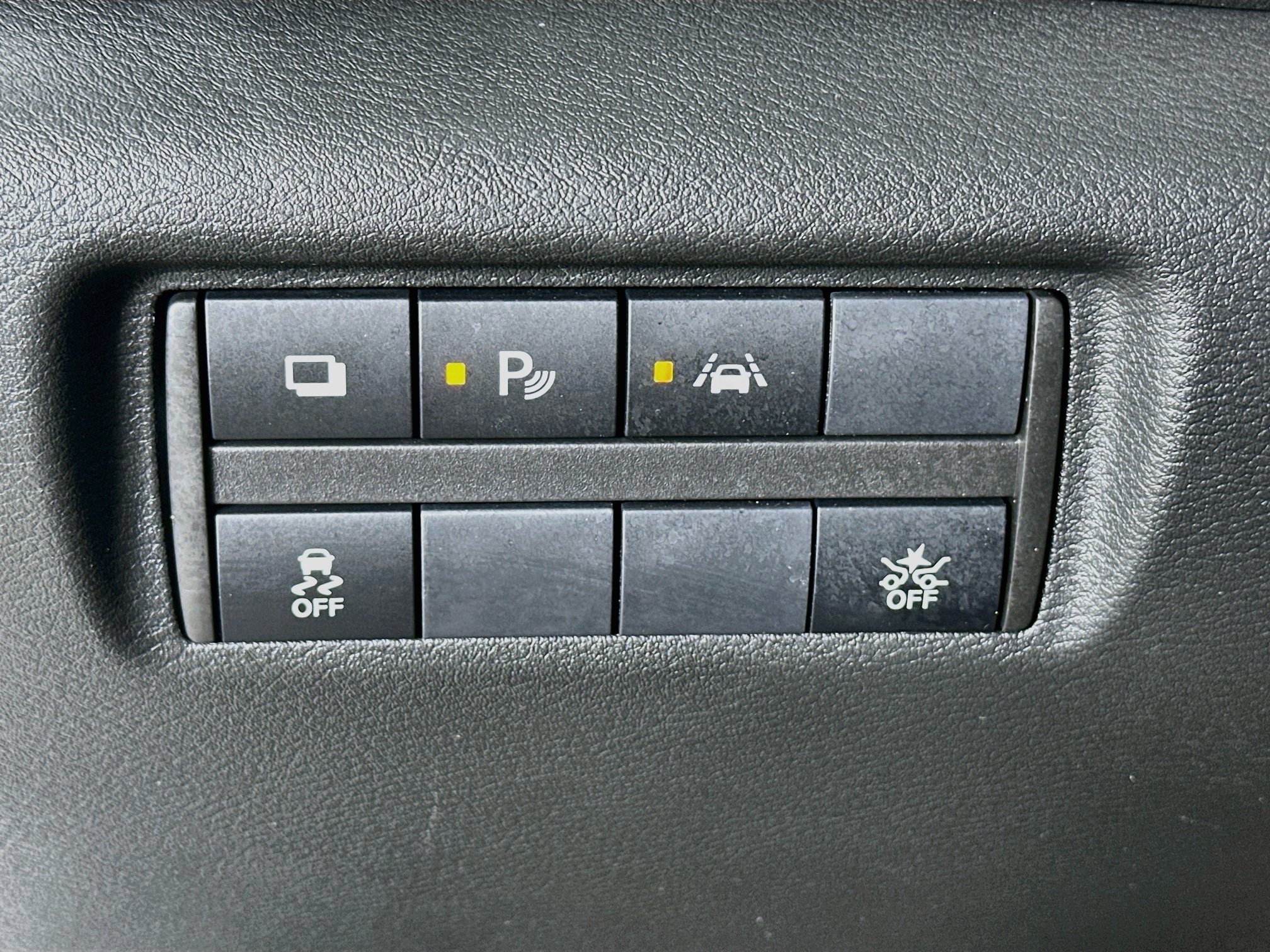 Used 2025 Nissan Versa S w/ S Plus Package FWD image 17