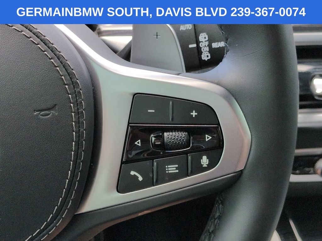 Used 2025 BMW X5 xDrive40i w/ M Sport Package AWD/4WD image 29