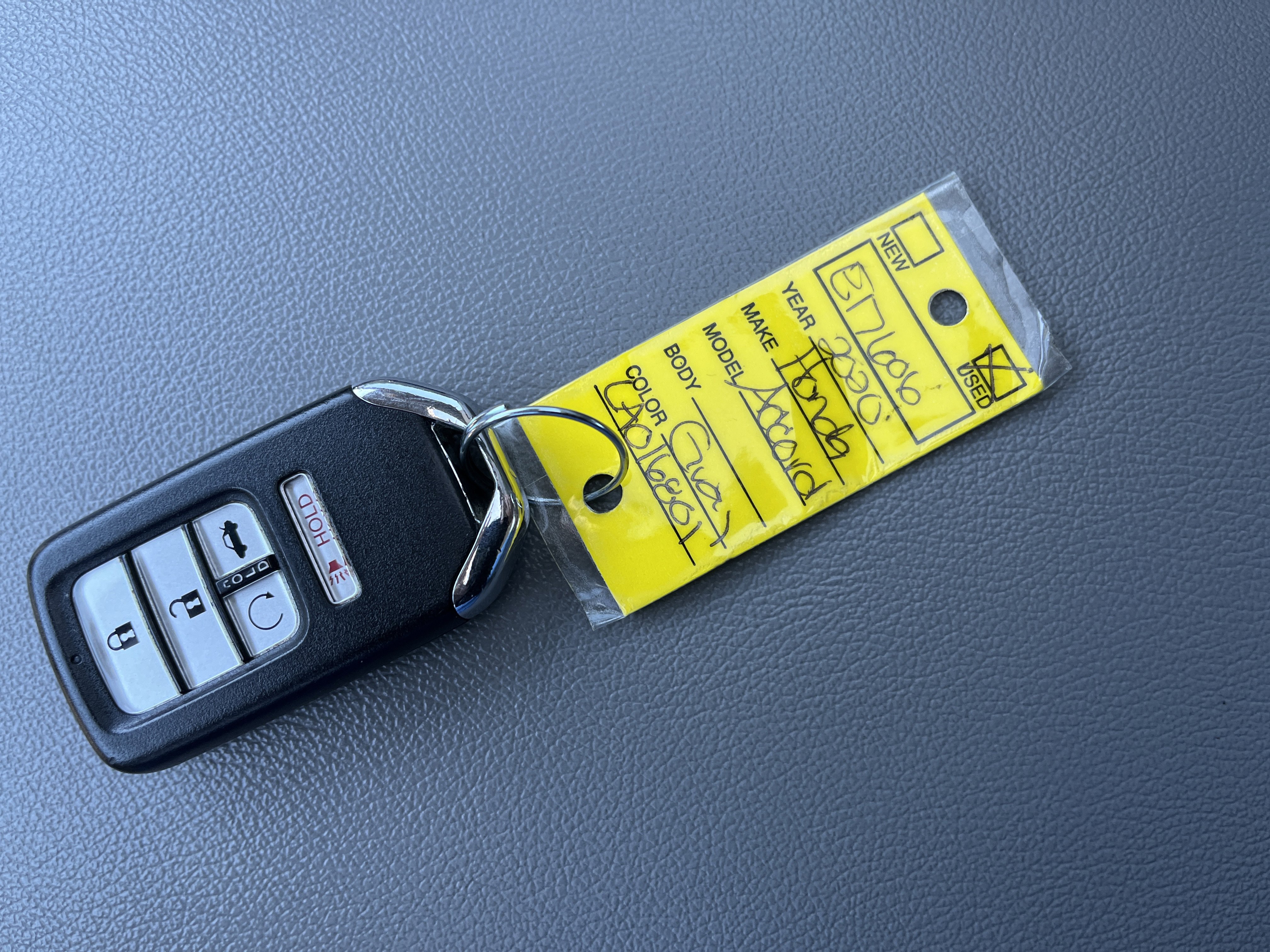Used 2020 Honda Accord Touring image 34