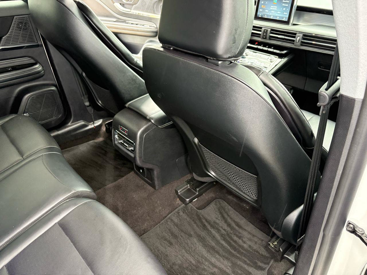 Used 2022 Lincoln Corsair AWD w/ Equipment Group 101A image 51