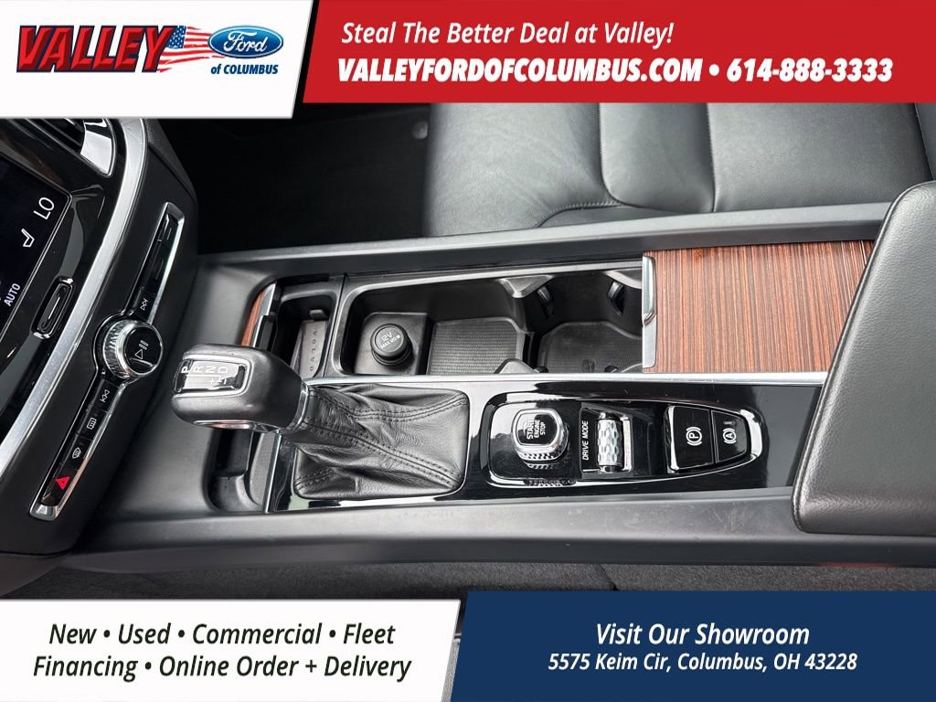 Used 2021 Volvo S60 T6 Momentum image 22