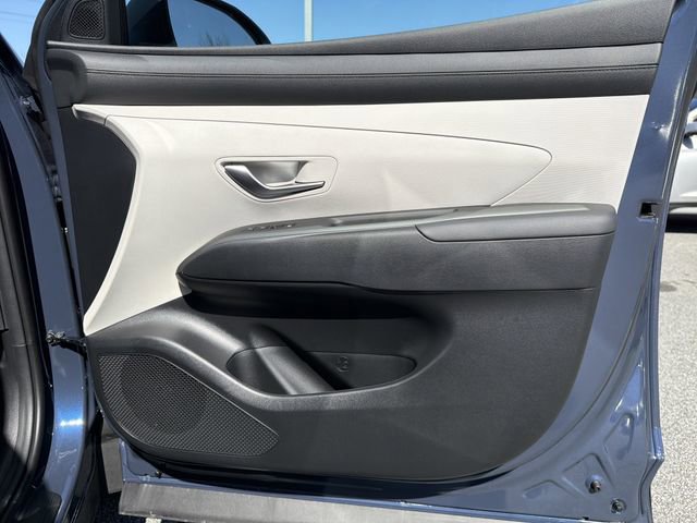 New 2026 Hyundai Tucson SE image 14