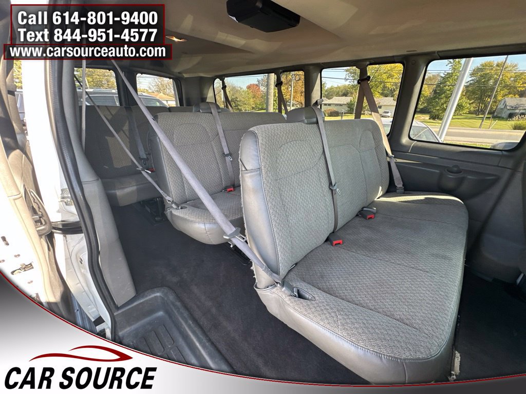 Used 2019 Chevrolet Express 3500 LT w/ LT Preferred Equipment Group RWD image 18