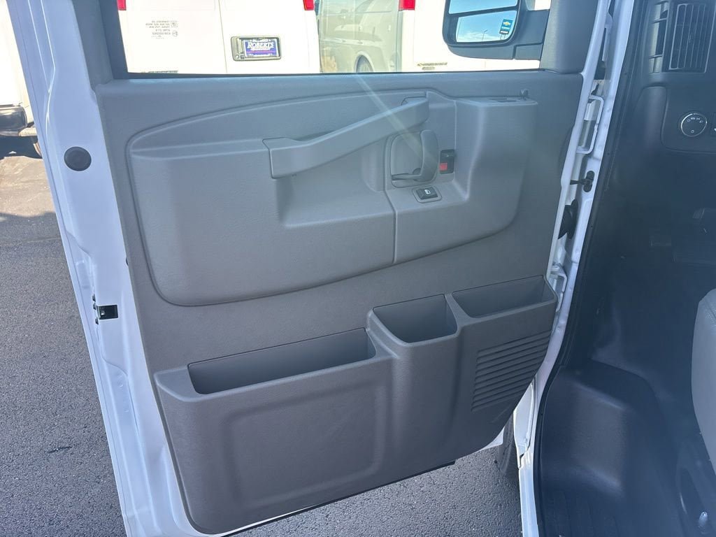 New 2025 Chevrolet Express 2500 w/ Driver Convenience Package RWD image 10