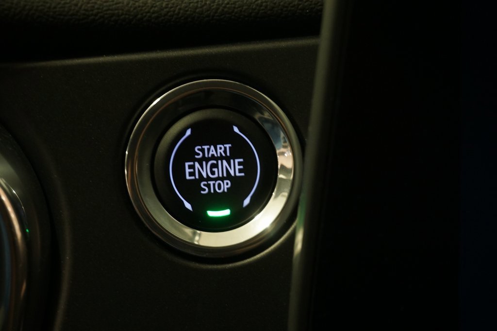 Certified 2024 Chevrolet Blazer LT w/ Midnight/Sport Edition image 17