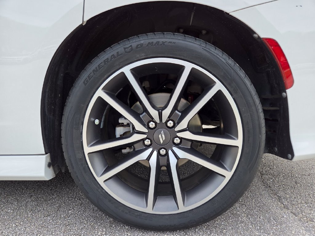 Used 2023 Dodge Charger R/T RWD image 20