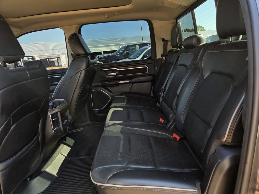 Used 2019 RAM 1500 Laramie RWD image 24