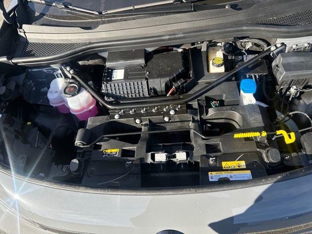 New 2025 Volkswagen ID.4 Pro S Plus AWD/4WD image 30