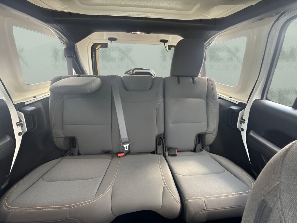Used 2025 Jeep Wrangler Unlimited Sport AWD/4WD image 10