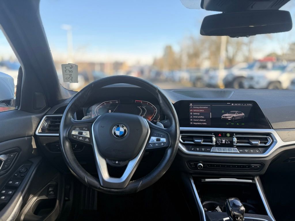 Used 2019 BMW 330i Sedan w/ Premium Package image 24