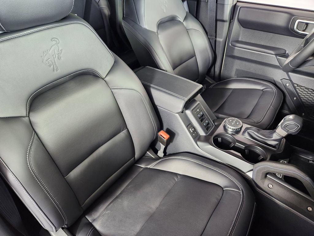 New 2026 Ford Bronco Outer Banks w/ Sasquatch Package AWD/4WD image 10